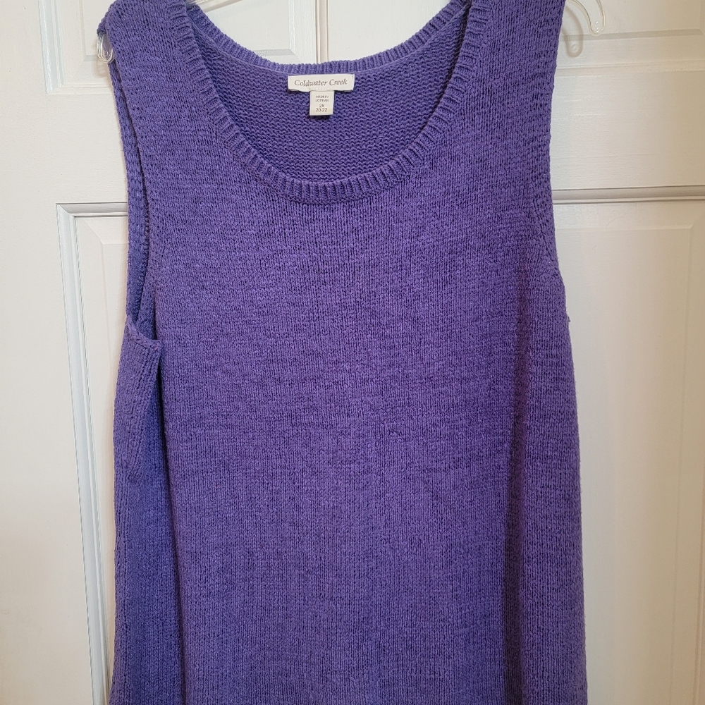 Coldwater Creek Ladies sleeveless sweater knit top